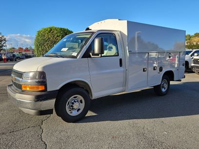 New 2025 Chevrolet Express 3500 w/ Power Convenience Package