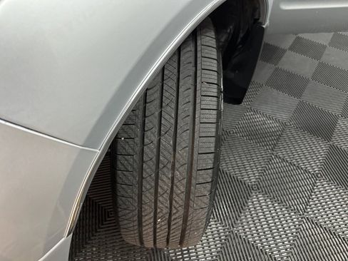 Used 2021 Nissan Frontier SV image 37