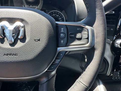 New 2026 RAM 2500 Big Horn AWD/4WD image 19