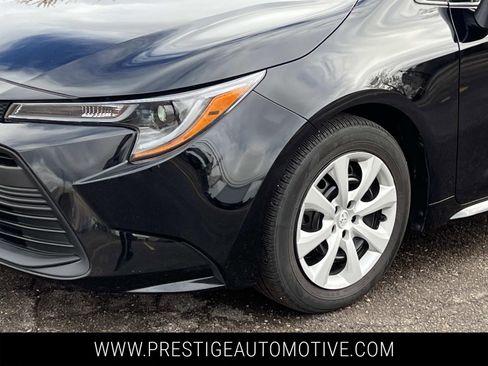 Used 2024 Toyota Corolla LE image 9