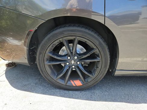 Used 2018 Dodge Charger SXT w/ Blacktop Package RWD image 9