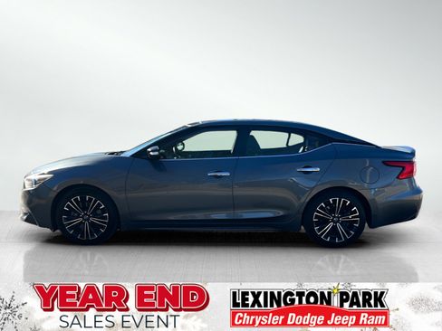 Used 2017 Nissan Maxima Platinum w/ Medallion Package image 3