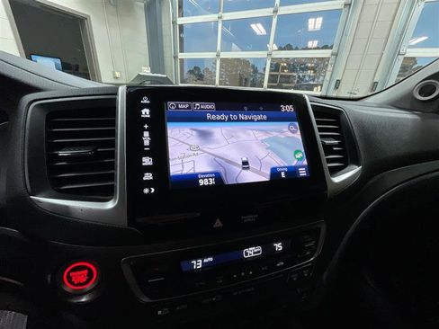 Used 2017 Honda Ridgeline RTL-T image 16