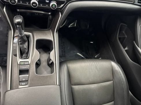 Used 2022 Honda Accord Sport image 33