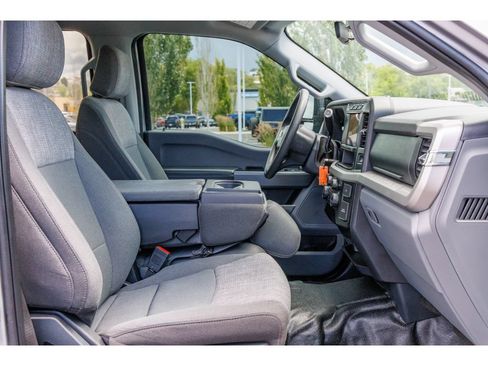 Used 2024 Ford F350 XLT w/ FX4 Off-Road Package AWD/4WD image 11