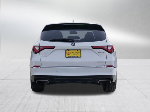 Used 2023 Acura MDX SH-AWD w/ Technology Package image 6