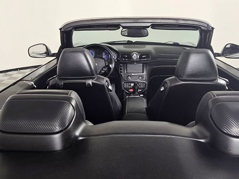 Used 2012 Maserati GranTurismo Convertible 2D image 33