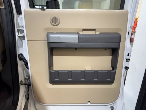 Used 2013 Ford F350 Lariat w/ Lariat Ultimate Pkg AWD/4WD image 32