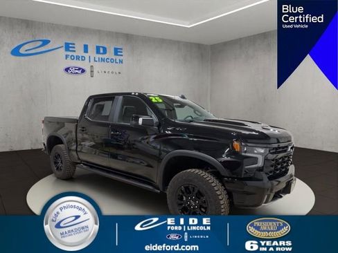 Used 2025 Chevrolet Silverado 1500 ZR2 w/ Technology Package AWD/4WD image 1