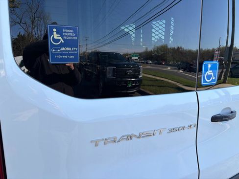 Used 2017 Ford Transit 350 XL RWD image 14