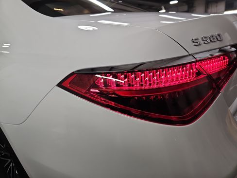 New 2026 Mercedes-Benz S 580 4MATIC Sedan image 36