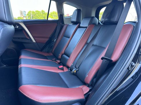 Used 2015 Toyota RAV4 Limited FWD image 17