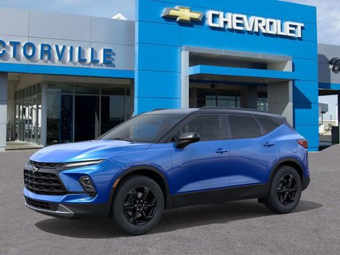 New 2026 Chevrolet Blazer LT image 2