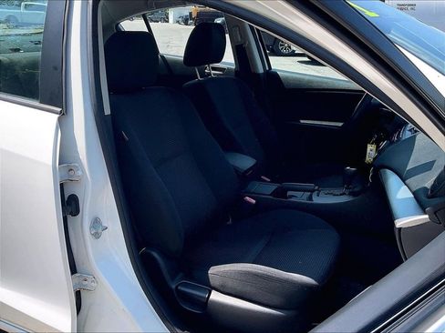 Used 2013 MAZDA MAZDA3 i Sport FWD image 11