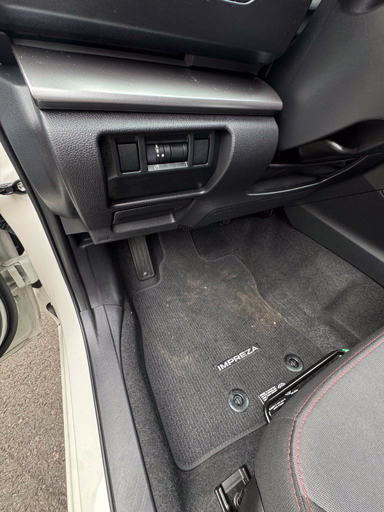Certified 2024 Subaru Impreza 2.0i Sport AWD/4WD image 14