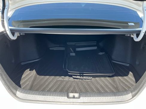 Used 2025 Honda Accord SE image 12