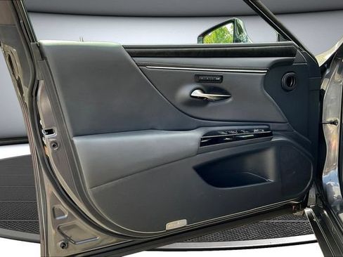 Used 2024 Lexus ES 350 w/ Premium Package FWD image 22