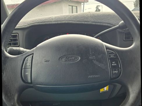 Used 2002 Ford F250 XL image 19