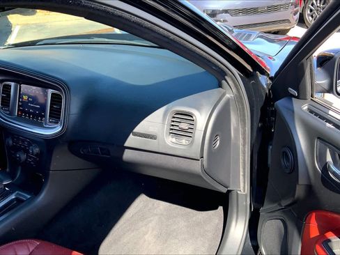 Used 2022 Dodge Charger SRT Hellcat w/ SRT Black Package image 18