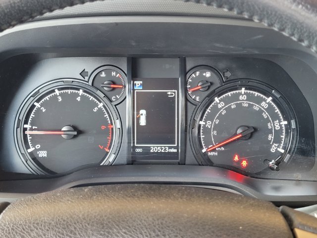 Used 2024 Toyota 4Runner SR5 Premium w/ Moonroof Package AWD/4WD image 27