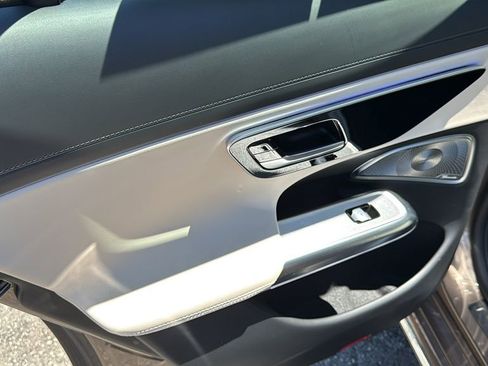 Certified 2024 Mercedes-Benz E 350 4MATIC Sedan image 23
