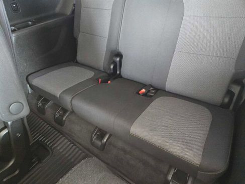 Used 2020 Chevrolet Traverse LT image 29