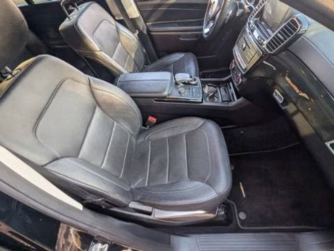 Used 2017 Mercedes-Benz GLS 550 4MATIC image 18