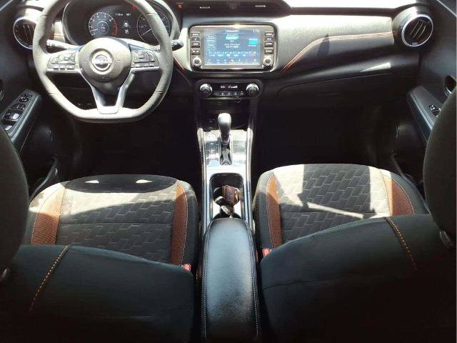Certified 2024 Nissan Kicks SR FWD image 9