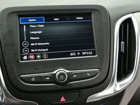 Used 2021 Chevrolet Equinox LT AWD/4WD image 22