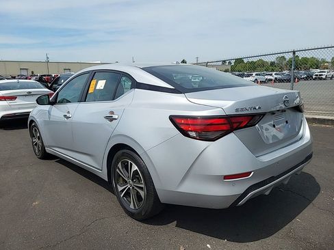 Used 2022 Nissan Sentra SV image 4
