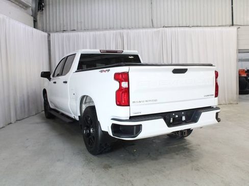 Used 2021 Chevrolet Silverado 1500 Custom AWD/4WD image 22