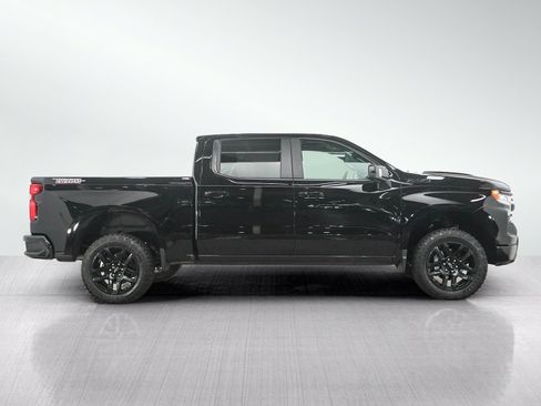 Used 2023 Chevrolet Silverado 1500 LT Trail Boss w/ LT Trail Boss Premium Package AWD/4WD image 6