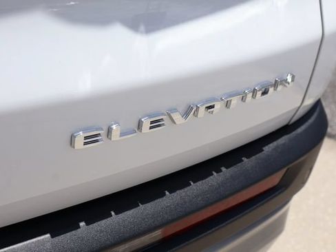 New 2026 GMC Acadia Elevation FWD image 8