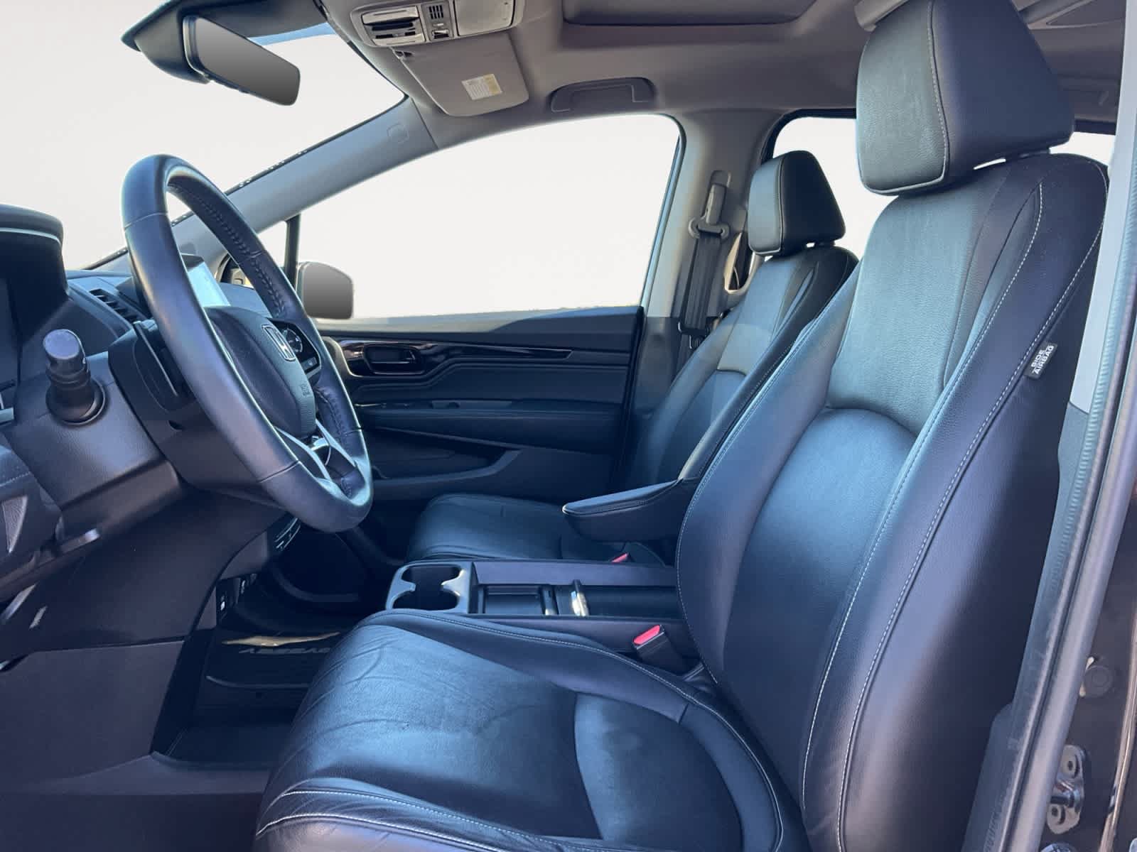 Used 2024 Honda Odyssey Touring image 9