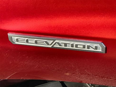 Used 2021 GMC Sierra 1500 Elevation image 17