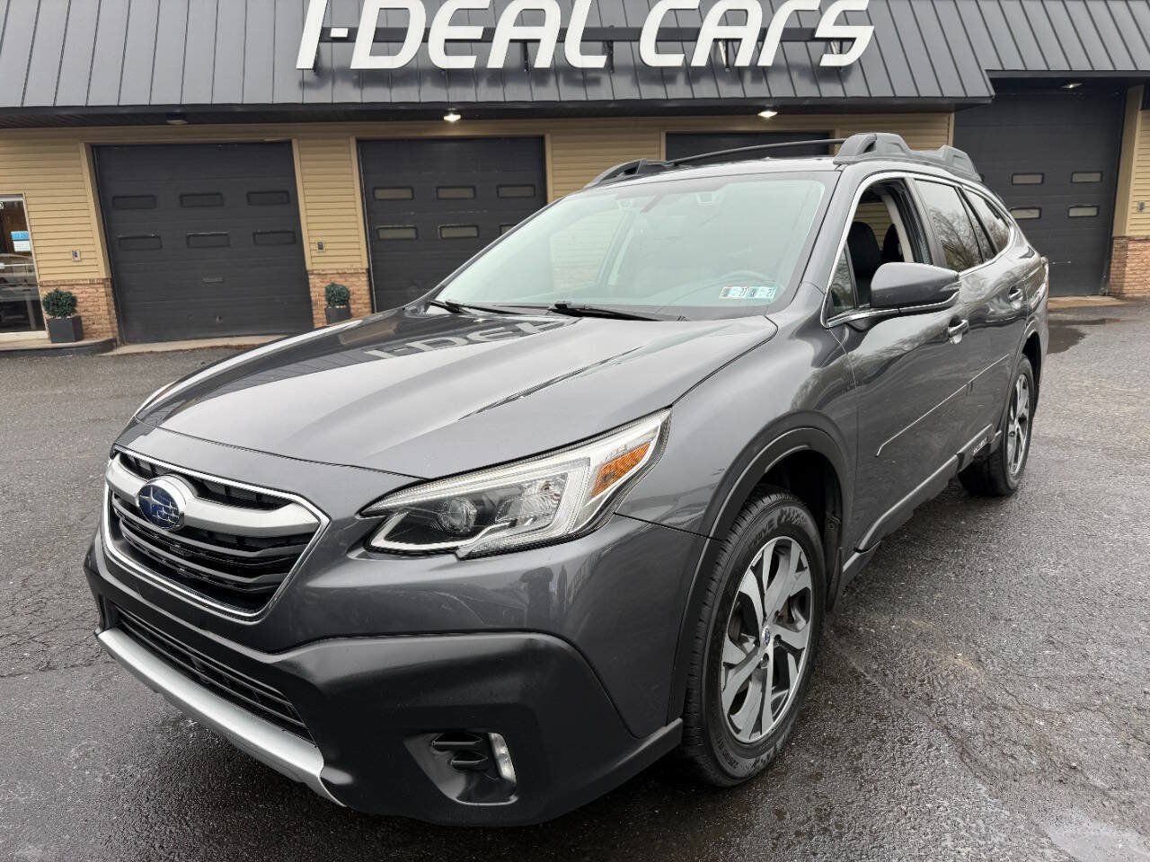 Used 2020 Subaru Outback Limited w/ Popular Package #2 AWD/4WD image 1