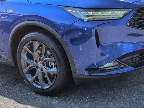 Used 2023 Acura MDX A-Spec image 11