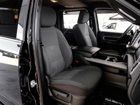 Used 2024 RAM 2500 Big Horn w/ Night Edition image 38