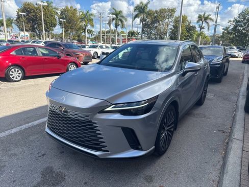 Used 2023 Lexus RX 350 Premium Plus image 3