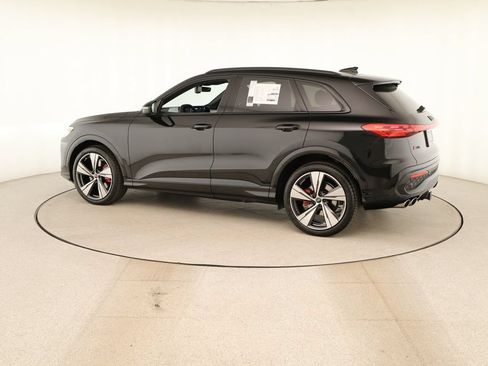 New 2026 Audi SQ5 Premium Plus AWD/4WD image 3
