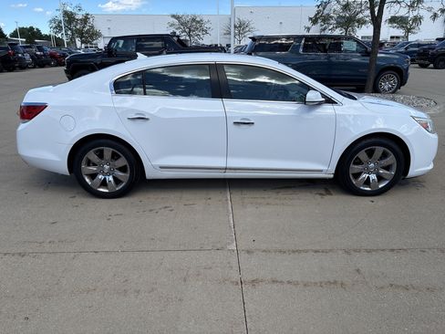 Used 2013 Buick LaCrosse Leather w/ Driver Confidence Package FWD image 8