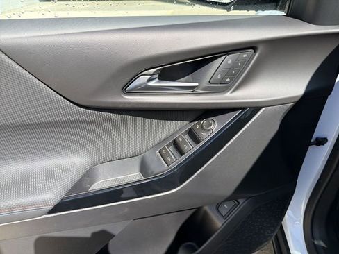 New 2026 Chevrolet Equinox RS w/ Convenience Package III AWD/4WD image 14