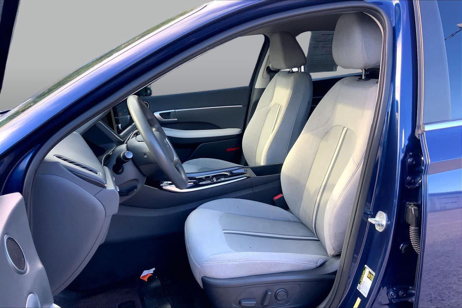 Used 2021 Hyundai Sonata SEL w/ Cargo Package FWD image 8