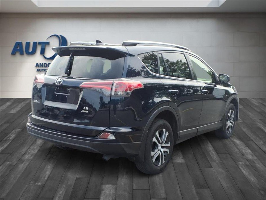 Used 2018 Toyota RAV4 LE w/ All Weather Liner Package AWD/4WD image 5