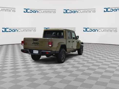 New 2026 Jeep Gladiator Sport AWD/4WD image 8