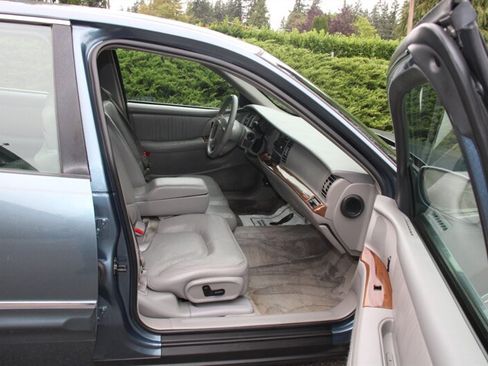Used 2002 Buick Park Avenue FWD image 13
