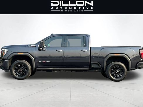 Used 2025 GMC Sierra 2500 AT4 AWD/4WD image 7