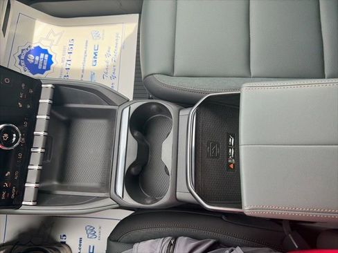 New 2026 GMC Terrain AT4 image 24