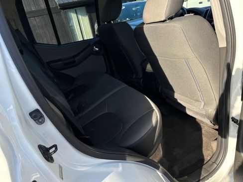 Used 2015 Nissan Xterra PRO-4X image 31