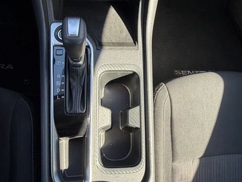 Used 2024 Nissan Sentra SV FWD image 25